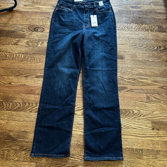 Judy Blue straight fit Dark Indigo Jeans - Picture 3 of 8